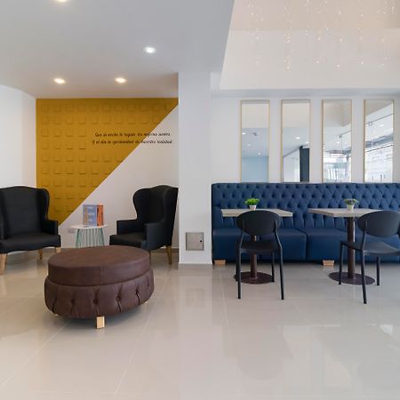 Hotel Wess โบโกตา ภายนอก รูปภาพ