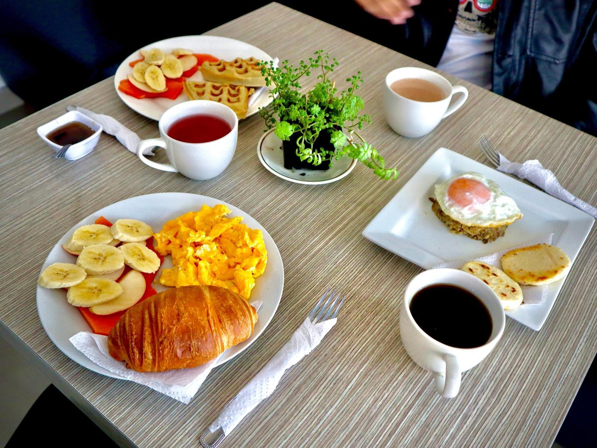 Hotel Wess โบโกตา ภายนอก รูปภาพ